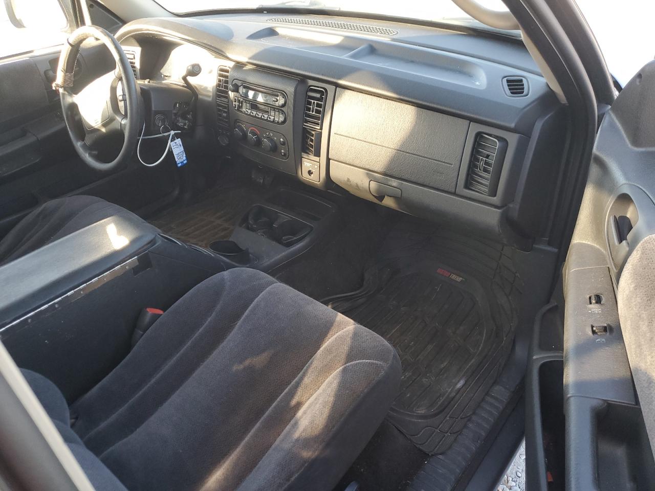 2002 Dodge Dakota VIN 1B7GG32N52S616823 Copart auction photo, front end / side damage thumbnail 8