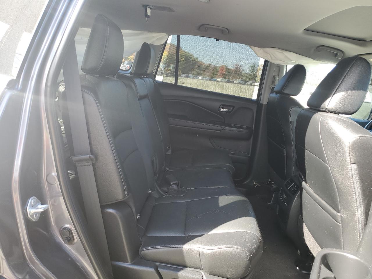 2021 Honda Pilot VIN 5FNYF6H29MB099662 Copart auction photo, side / front end damage thumbnail 11