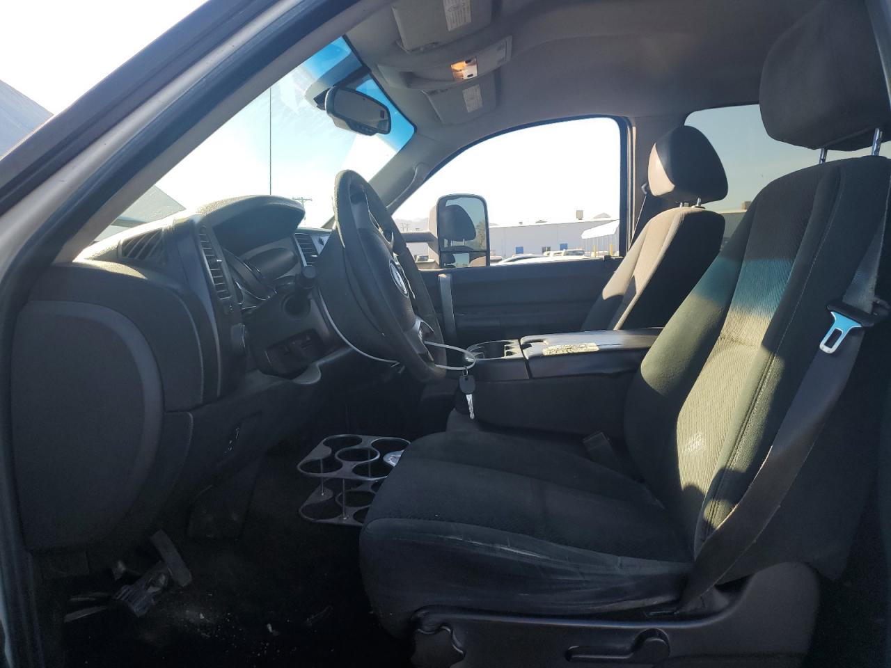 2007 GMC Sierra VIN 1GTHK23697F512985 Copart auction photo, front end / side damage thumbnail 7