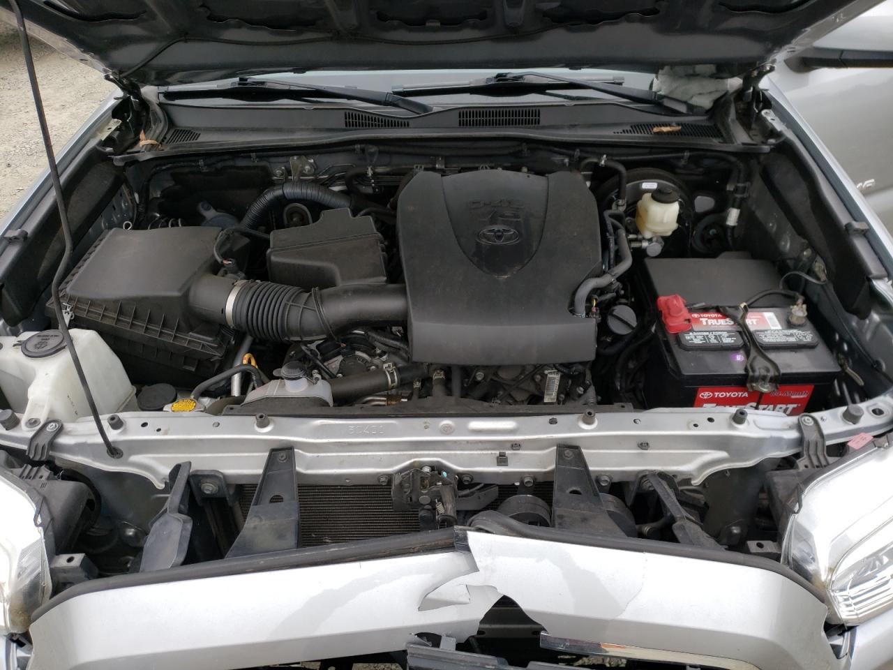 2016 Toyota Tacoma VIN 5TFSZ5AN5GX019084 Copart auction photo, front end damage thumbnail 11