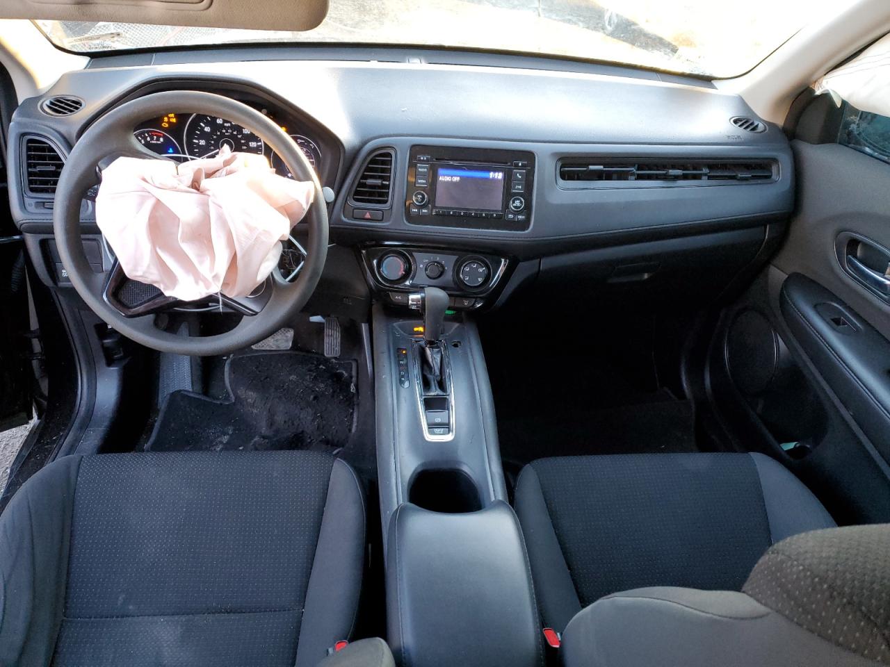 2019 Honda HR-V VIN 3CZRU5H30KG701900 Copart auction photo, front end / minor dent/scratches damage thumbnail 8