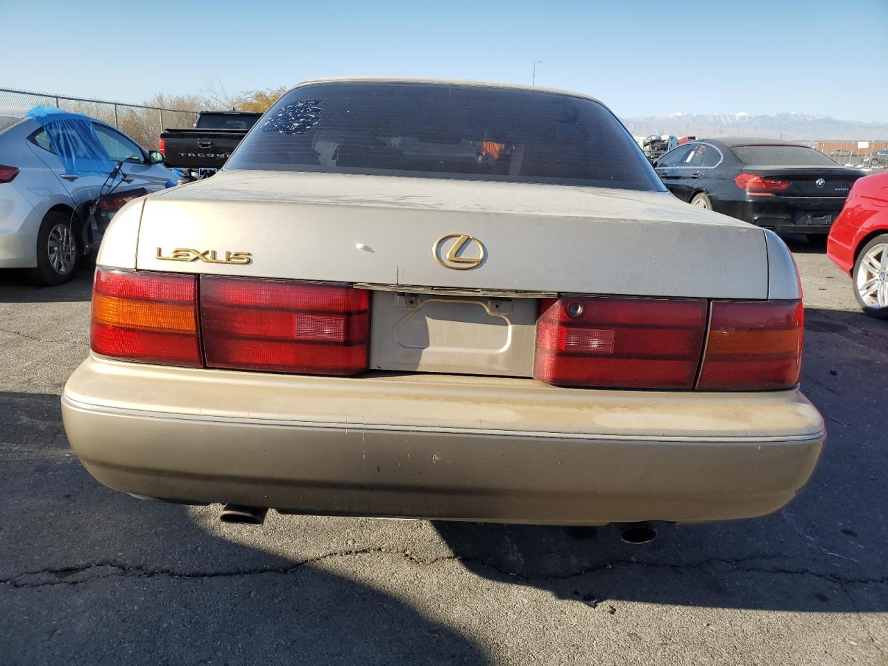 1994 Lexus LS VIN JT8UF11E1R0205273 Copart auction photo, vandalism damage thumbnail 6