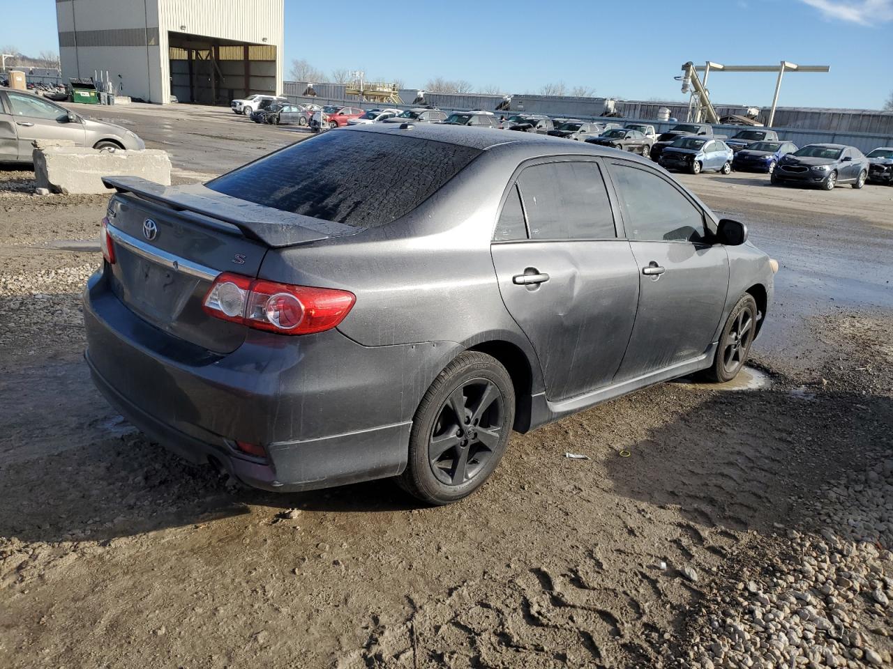 2011 Toyota Corolla VIN 2T1BU4EE3BC717624 Copart auction photo, mechanical / minor dent/scratches damage thumbnail 3