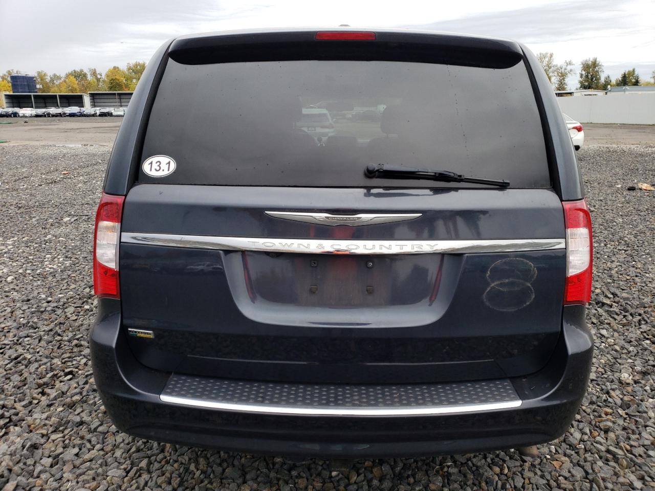 2013 Chrysler Town & Country VIN 2C4RC1BG7DR630155 Copart auction photo, front end damage thumbnail 6