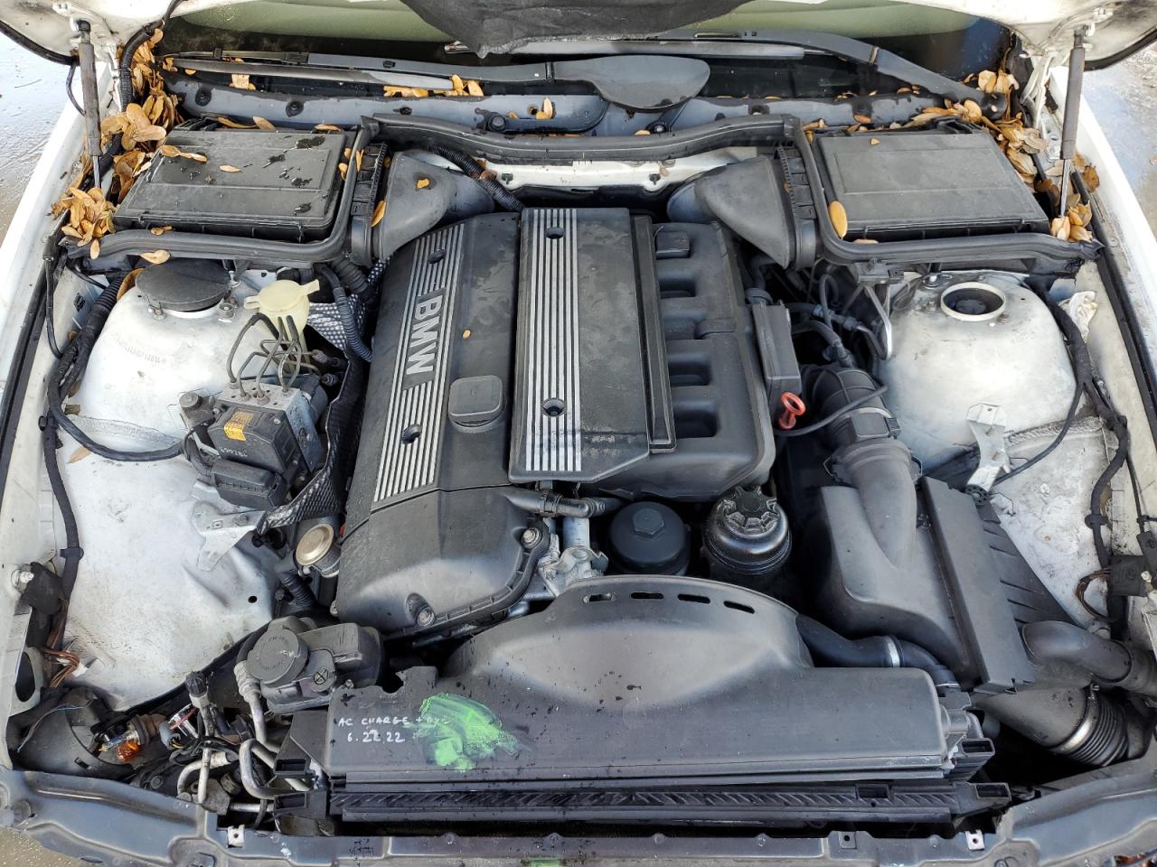2001 BMW 5er VIN WBADT43451GF58014 Copart auction photo, front end / minor dent/scratches damage thumbnail 11