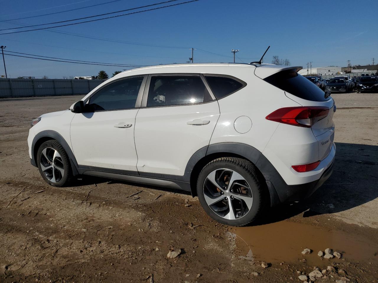 2016 Hyundai Tucson VIN KM8J33A27GU050101 Copart auction photo, normal wear damage thumbnail 2