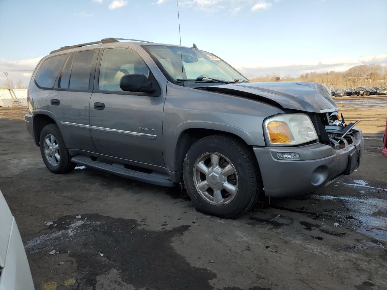 2006 GMC Envoy VIN 1GKDT13S262305769 Copart auction photo, front end damage thumbnail 4