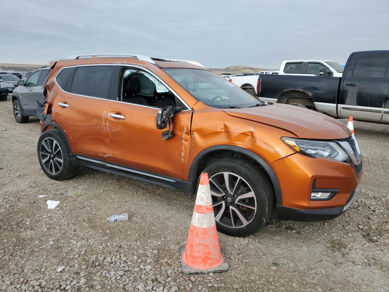 2018 Nissan Rogue VIN JN8AT2MV1JW315261 Copart auction photo, all over damage thumbnail 4