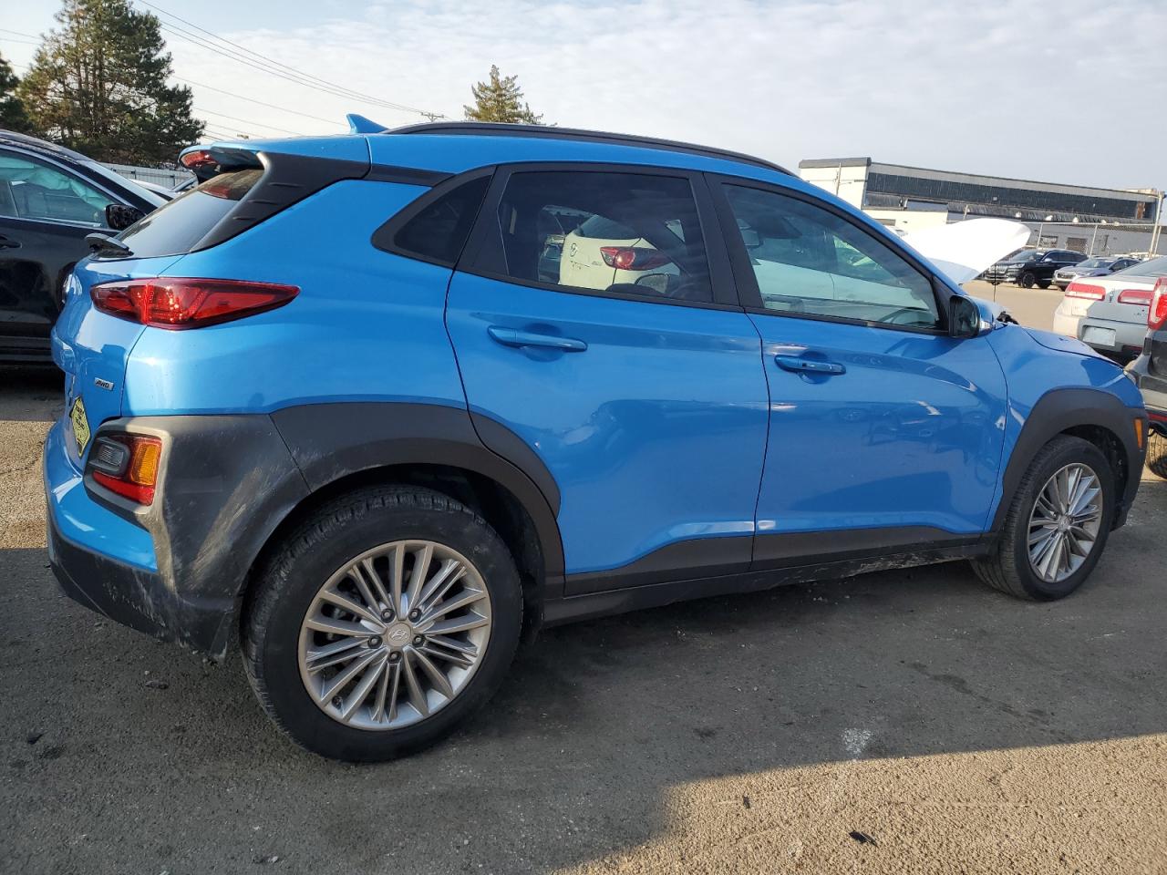 2019 Hyundai Kona VIN KM8K6CAA3KU333879 Copart auction photo, front end / side damage thumbnail 3