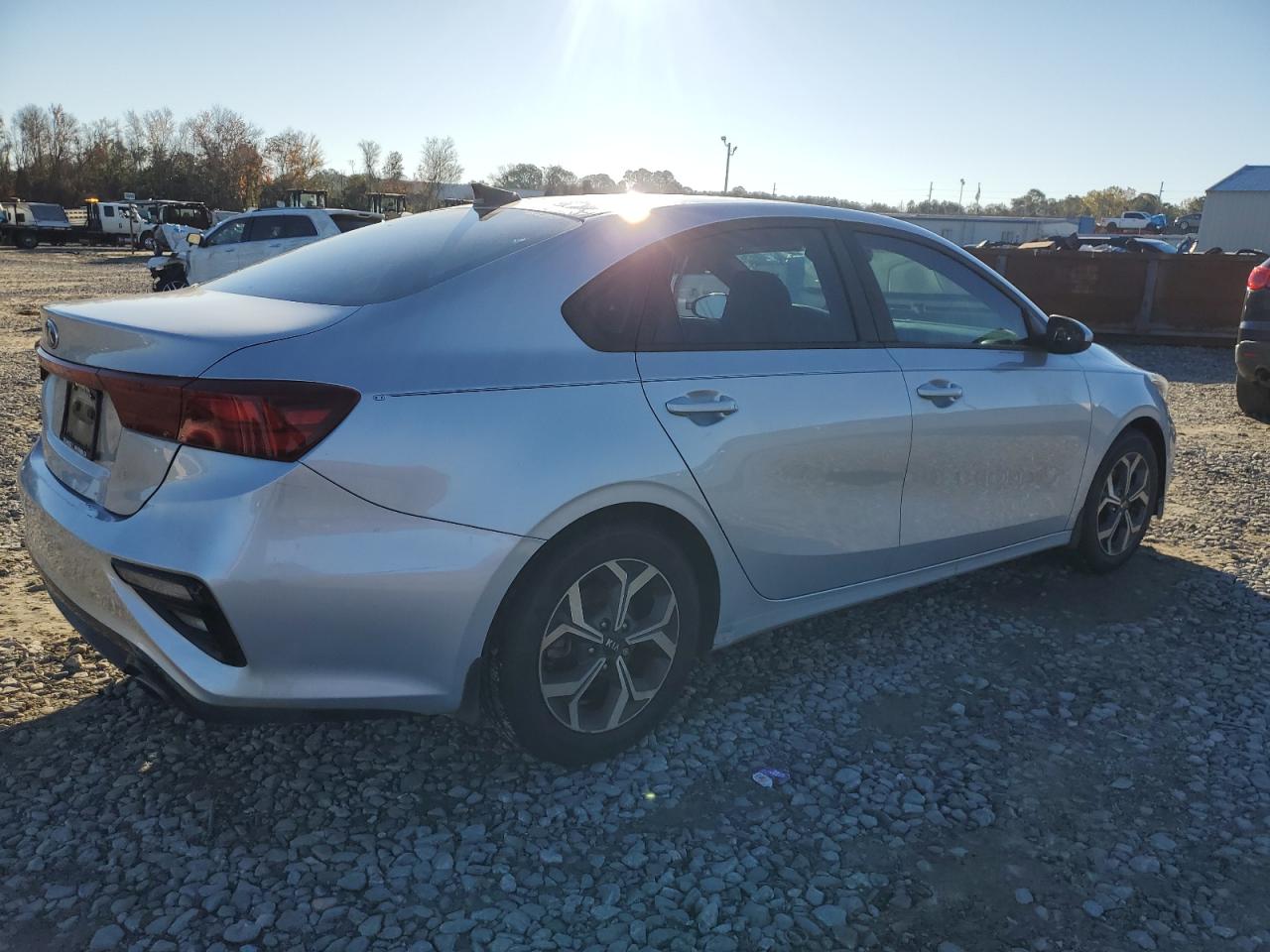 2019 KIA Forte VIN 3KPF24AD7KE053284 Copart auction photo, water/flood / minor dent/scratches damage thumbnail 3