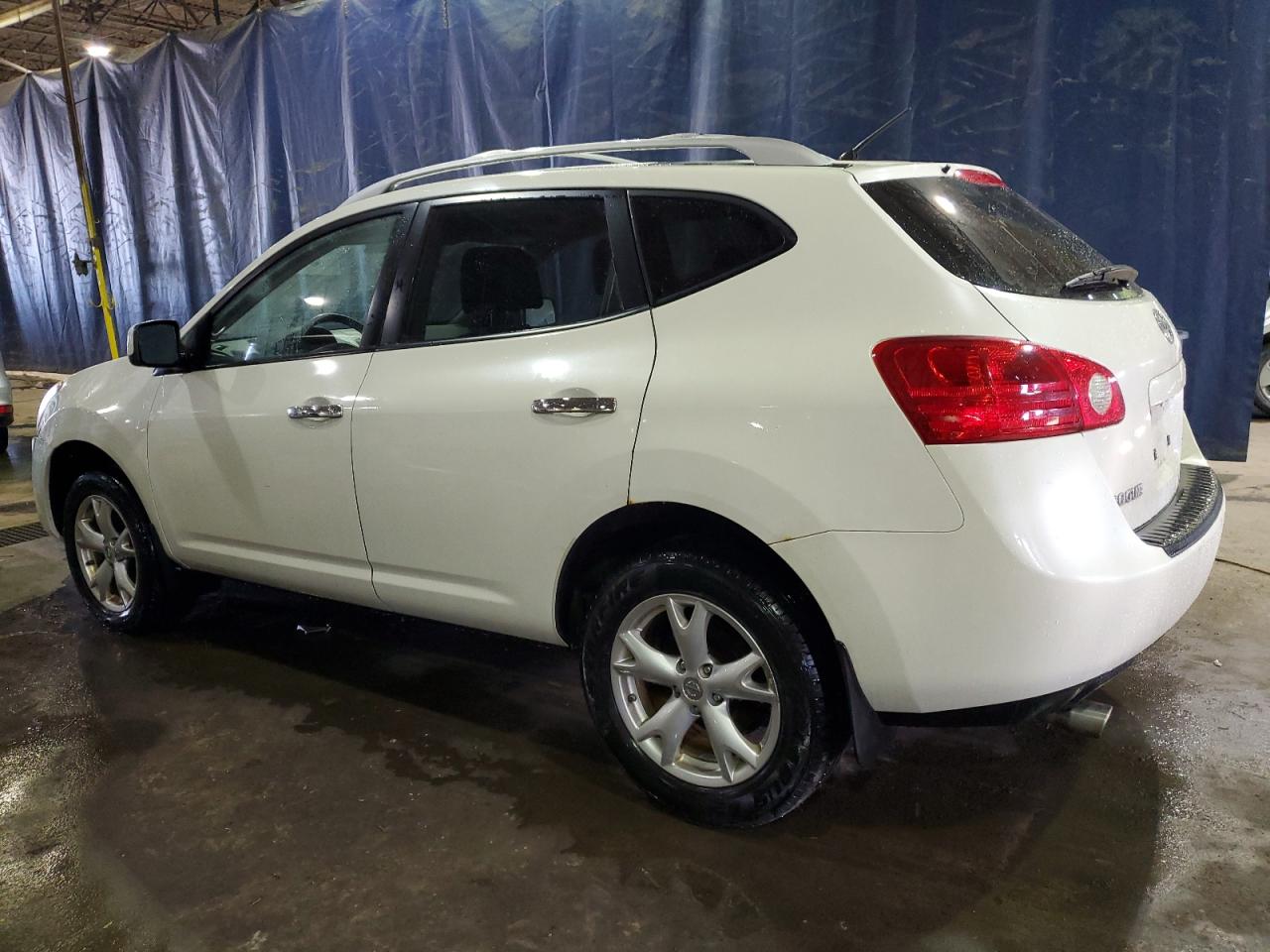 2010 Nissan Rogue VIN JN8AS5MV7AW131012 Copart auction photo, front end / minor dent/scratches damage thumbnail 2