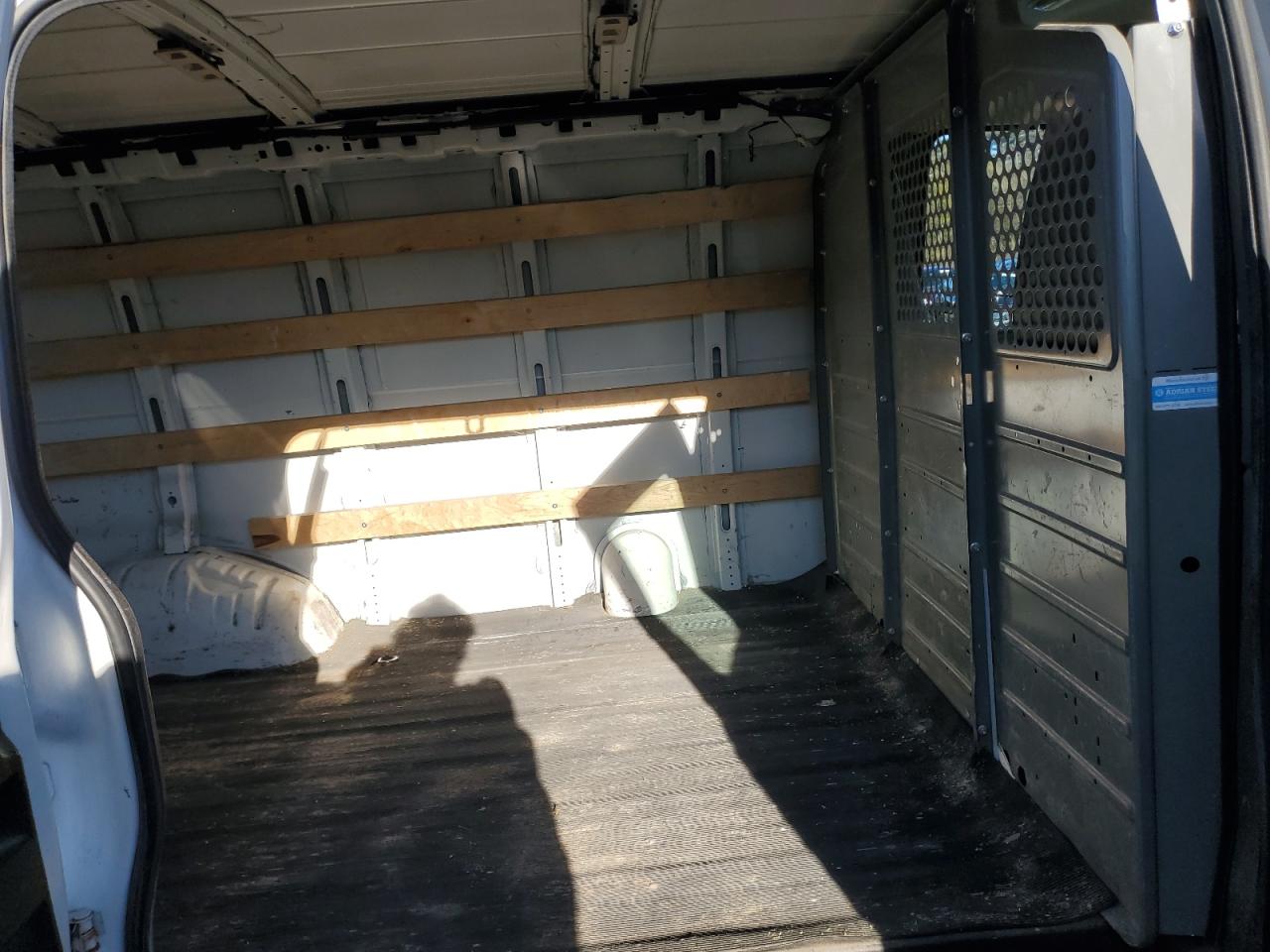 2017 GMC Savana VIN 1GTW7AFF3H1915907 Copart auction photo, rear end / side damage thumbnail 11