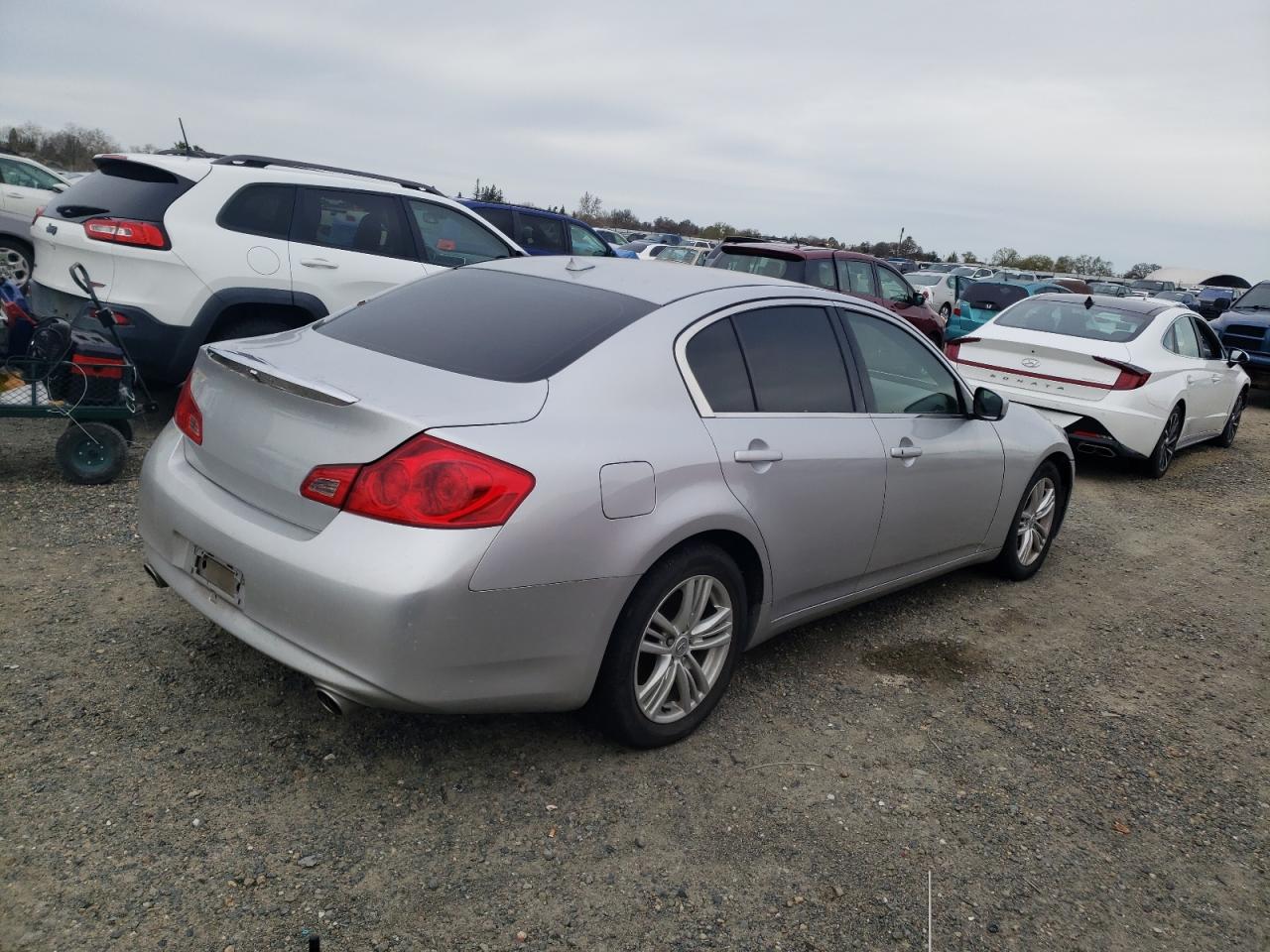 2015 Infiniti Q40 VIN JN1CV6AP7FM502375 Copart auction photo, front end damage thumbnail 3