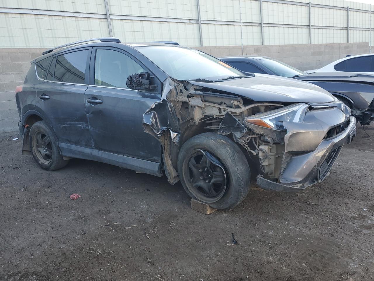 2018 Toyota RAV 4 VIN JTMBFREV9JJ728038 Copart auction photo, front end / rear end damage thumbnail 4