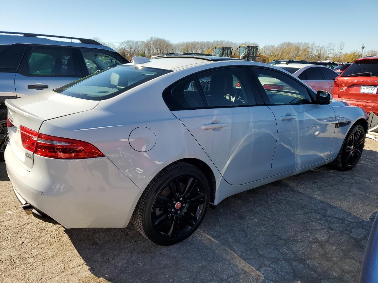 2019 Jaguar XE VIN SAJAK4FX5KCP53505 Copart auction photo, front end damage thumbnail 3