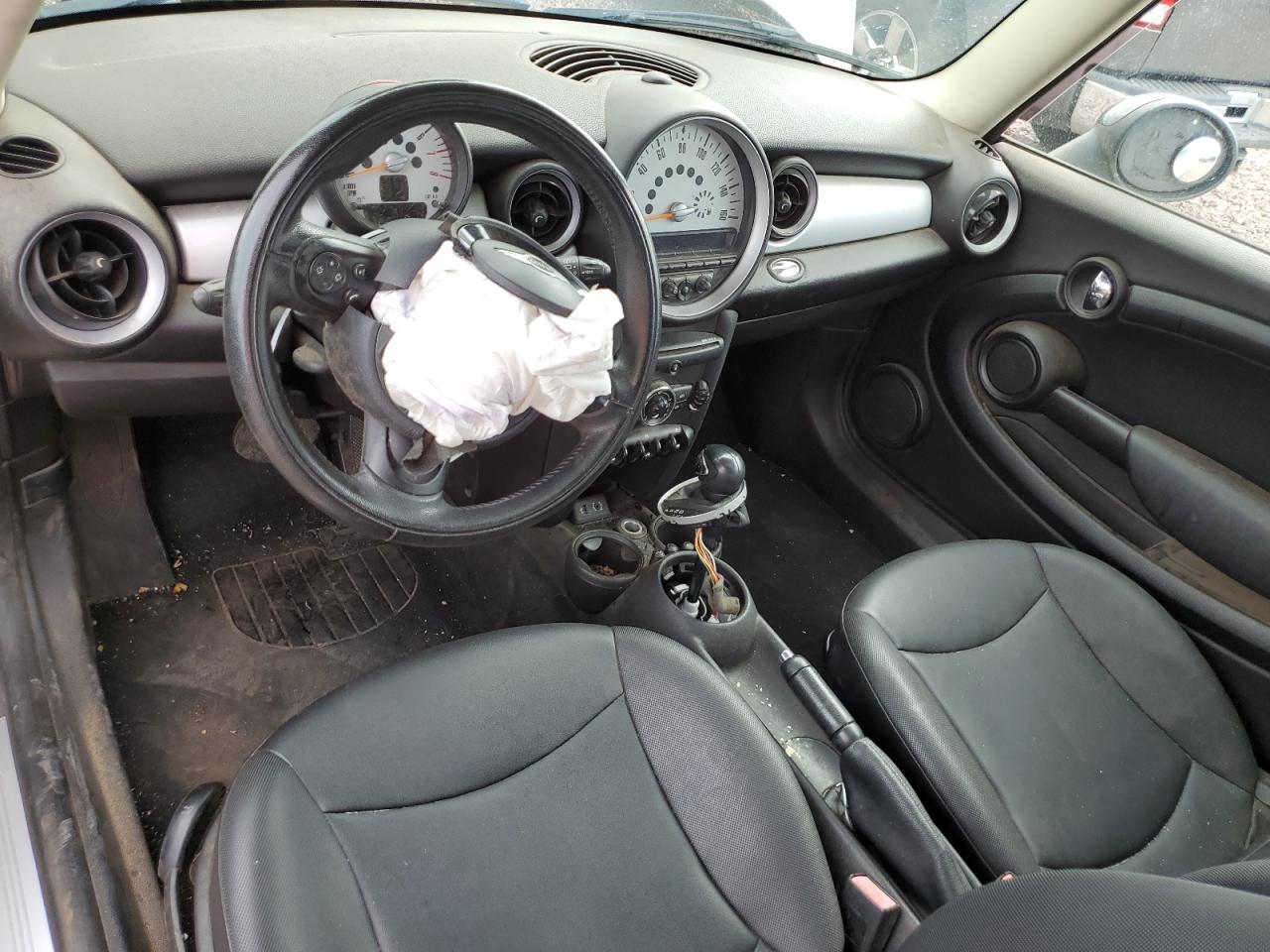 2014 MINI Cooper VIN WMWZF3C55ET492669 Copart auction photo, undercarriage / minor dent/scratches damage thumbnail 8