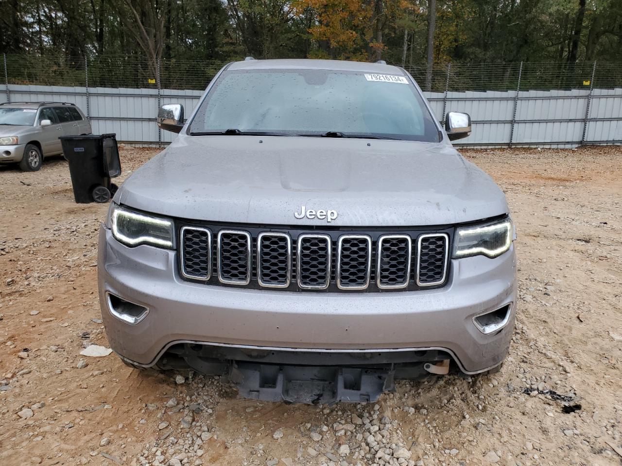 2018 Jeep Grand Cherokee VIN 1C4RJFBG5JC195174 Copart auction photo, side / front end damage thumbnail 5