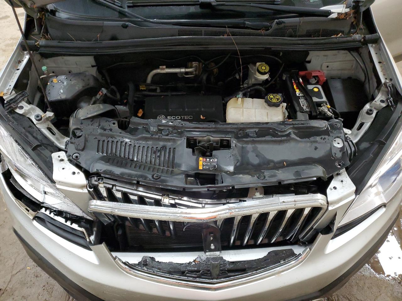 2015 Buick Encore VIN KL4CJBSB9FB036085 Copart auction photo, front end / minor dent/scratches damage thumbnail 12