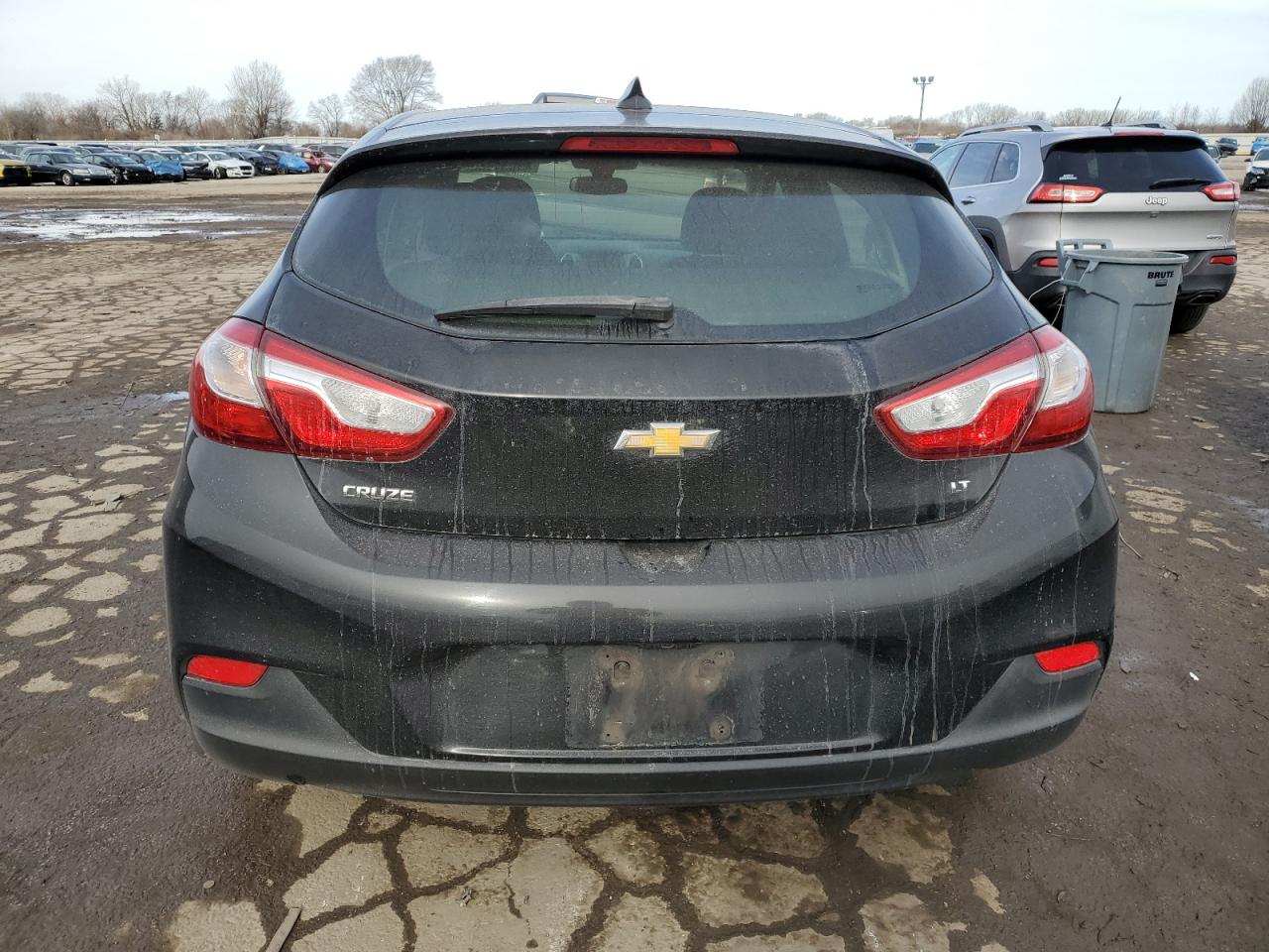 2018 Chevrolet Cruze VIN 3G1BE6SM0JS636434 Copart auction photo, front end / side damage thumbnail 6