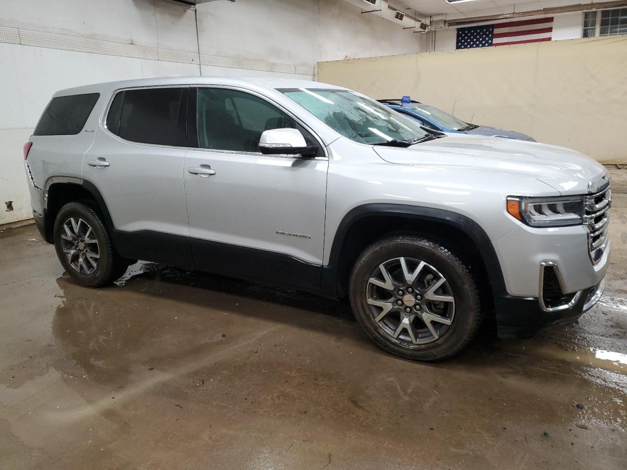 2020 GMC Acadia VIN 1GKKNRLSXLZ157129 Copart auction photo, rear end / side damage thumbnail 4