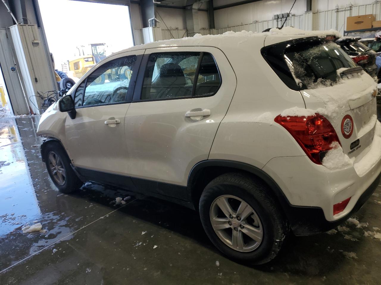 2020 Chevrolet Trax VIN KL7CJNSB9LB067238 Copart auction photo, front end damage thumbnail 2