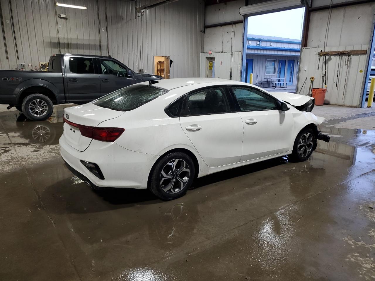 2020 KIA Forte VIN 3KPF24AD1LE144522 Copart auction photo, front end damage thumbnail 3