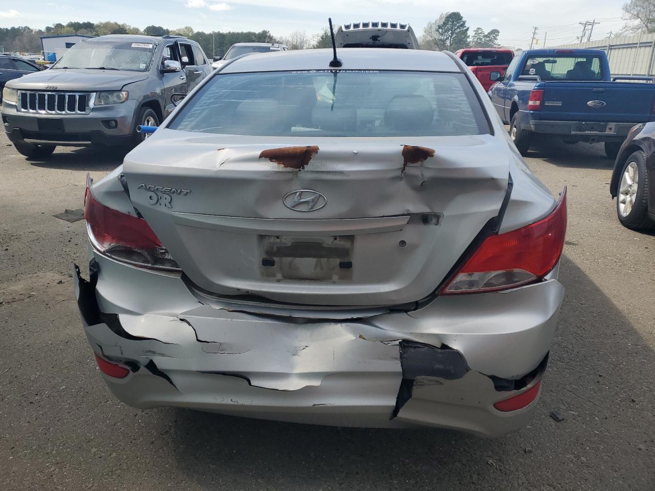 2017 Hyundai Accent VIN KMHCT4AE9HU346425 Copart auction photo, rear end / minor dent/scratches damage thumbnail 6
