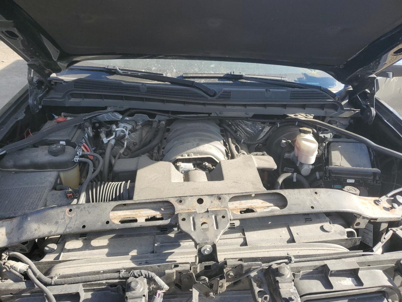 2018 Chevrolet Silverado VIN 3GCUKSEJ6JG132721 Copart auction photo, front end / minor dent/scratches damage thumbnail 11