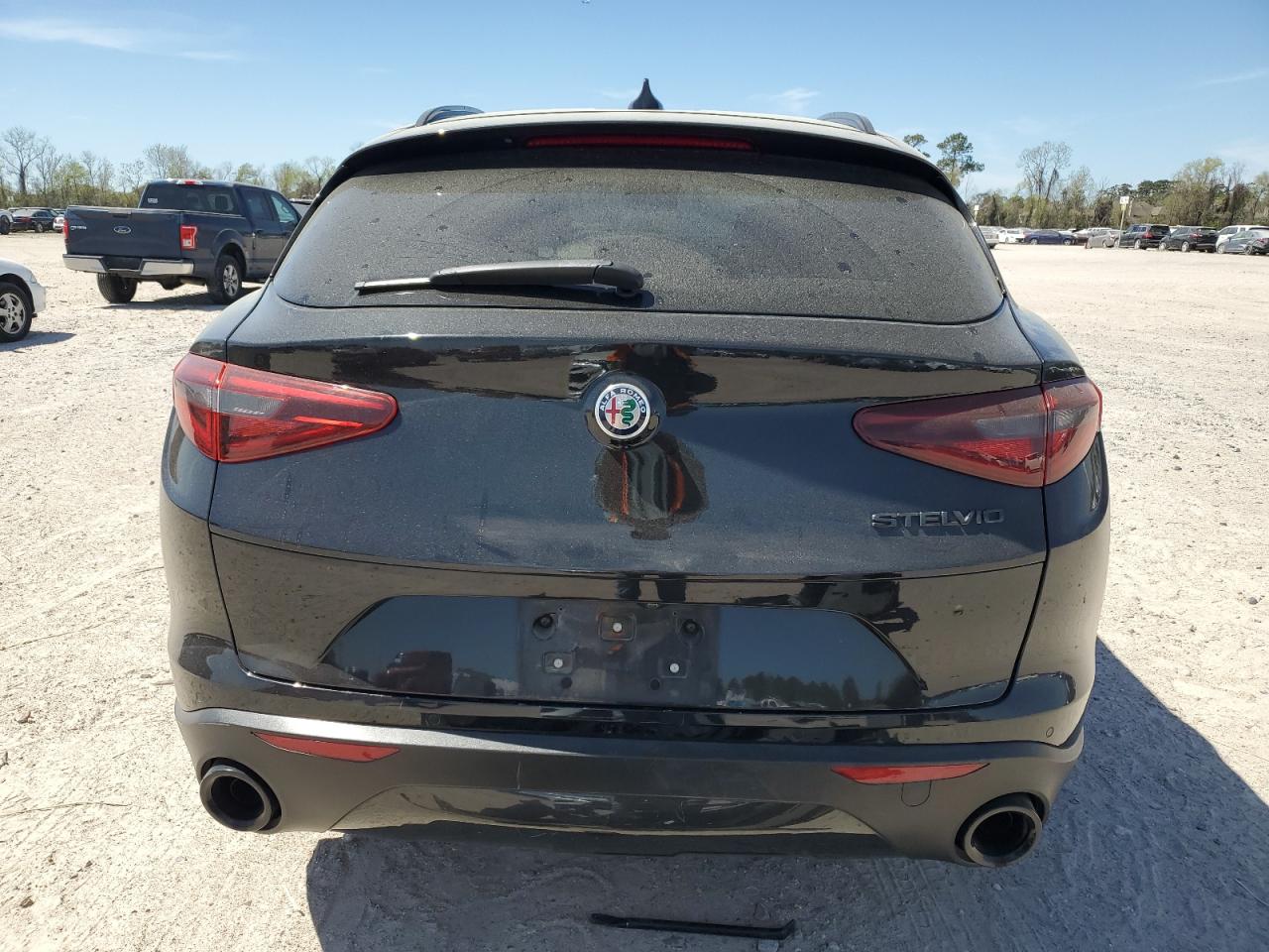 2020 Alfa Romeo Stelvio VIN ZASPAJAN5L7C94672 Copart auction photo, front end / minor dent/scratches damage thumbnail 6