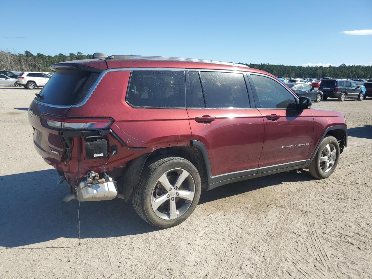 2021 Jeep Grand Cherokee VIN 1C4RJKBG0M8158145 Copart auction photo, front end / rear end damage thumbnail 3