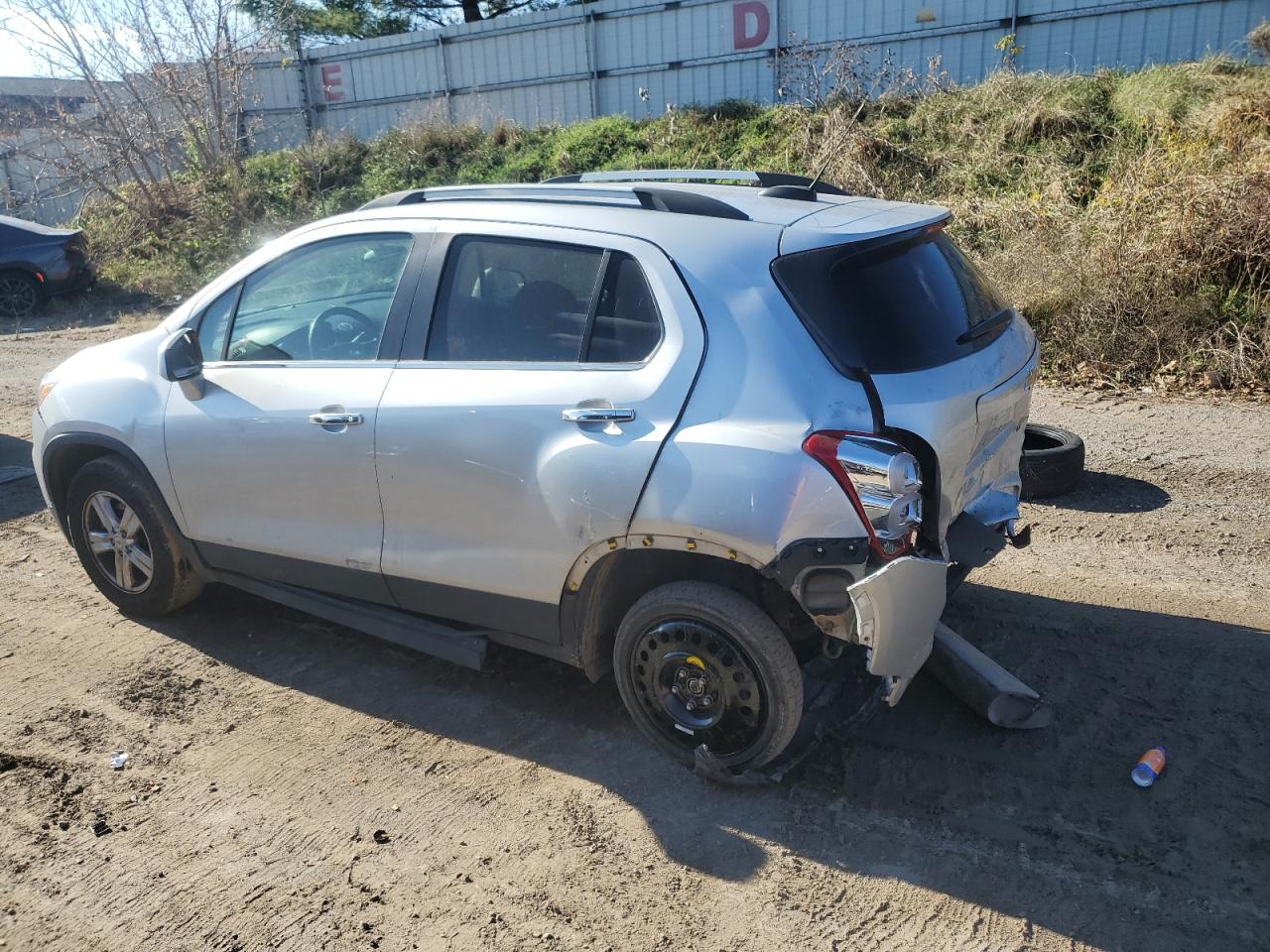 2018 Chevrolet Trax VIN KL7CJPSBXJB608273 Copart auction photo, rear end / front end damage thumbnail 2