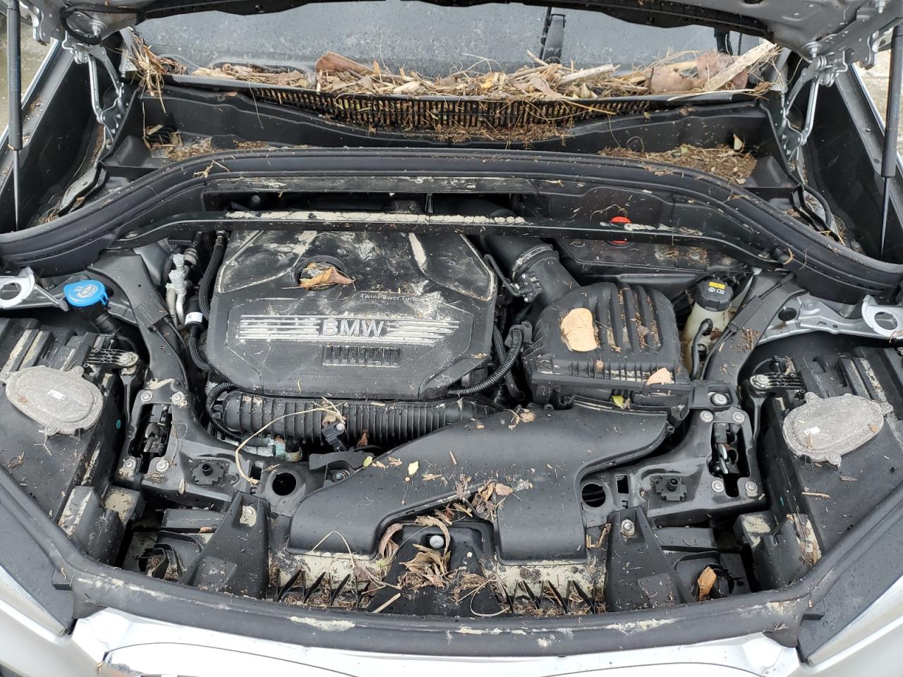 2020 BMW X1 VIN WBXJG7C06L5R48191 Copart auction photo, water/flood damage thumbnail 12