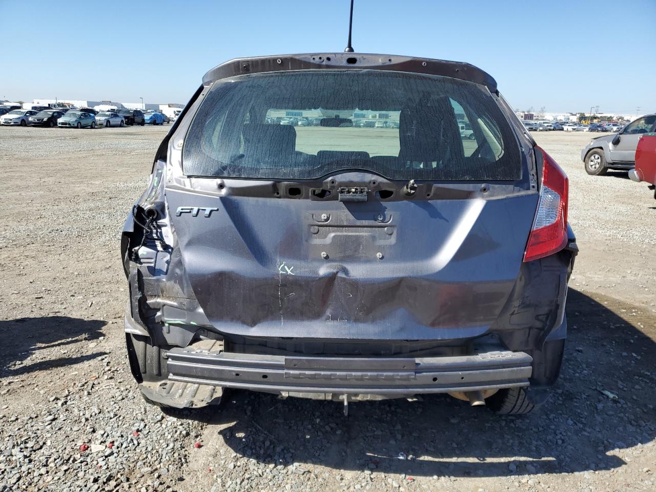 2018 Honda Fit VIN 3HGGK5H48JM736343 Copart auction photo, rear end / side damage thumbnail 6
