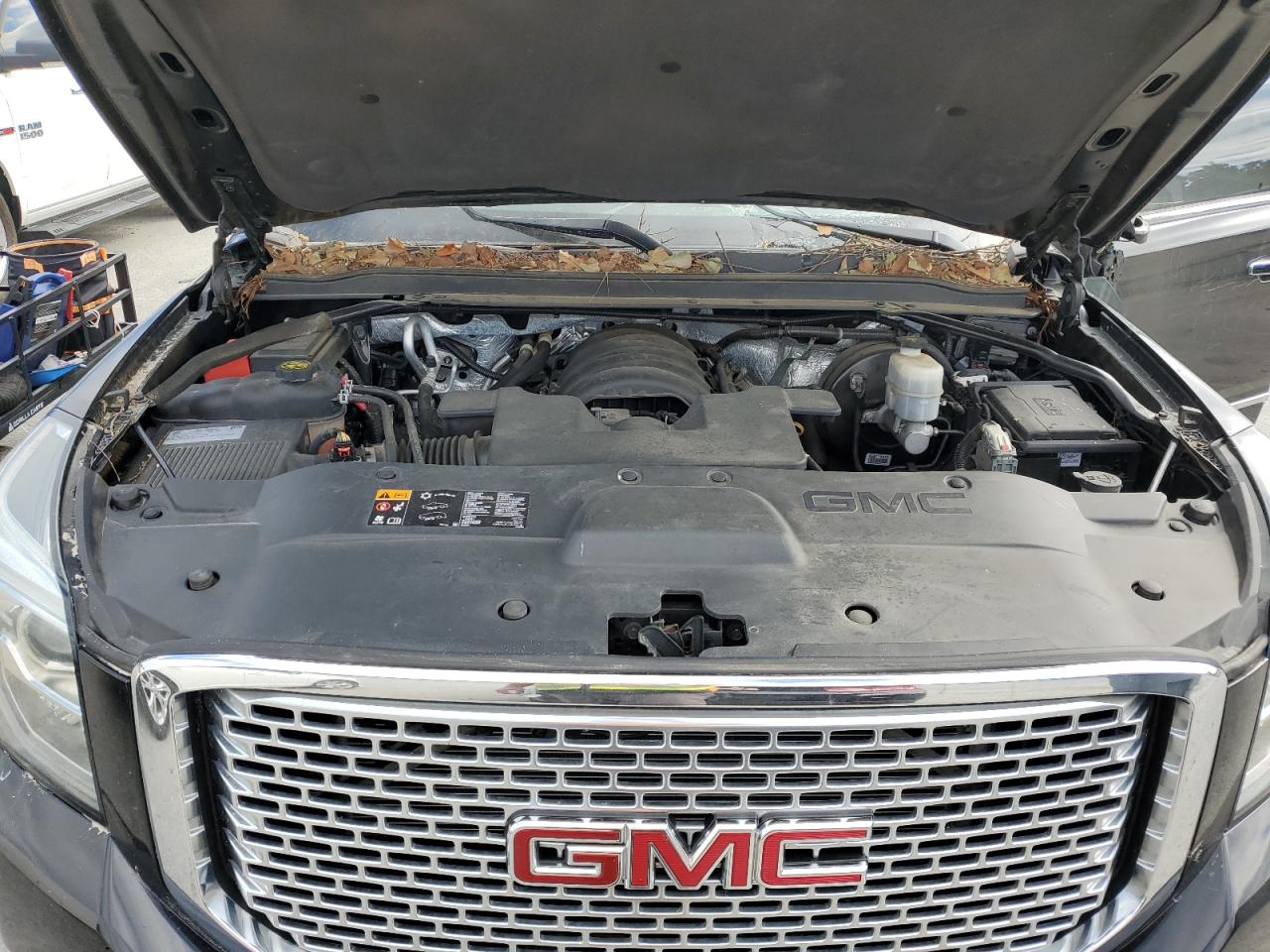 2016 GMC Yukon VIN 1GKS1HKJ9GR415788 Copart auction photo, top/roof damage thumbnail 12