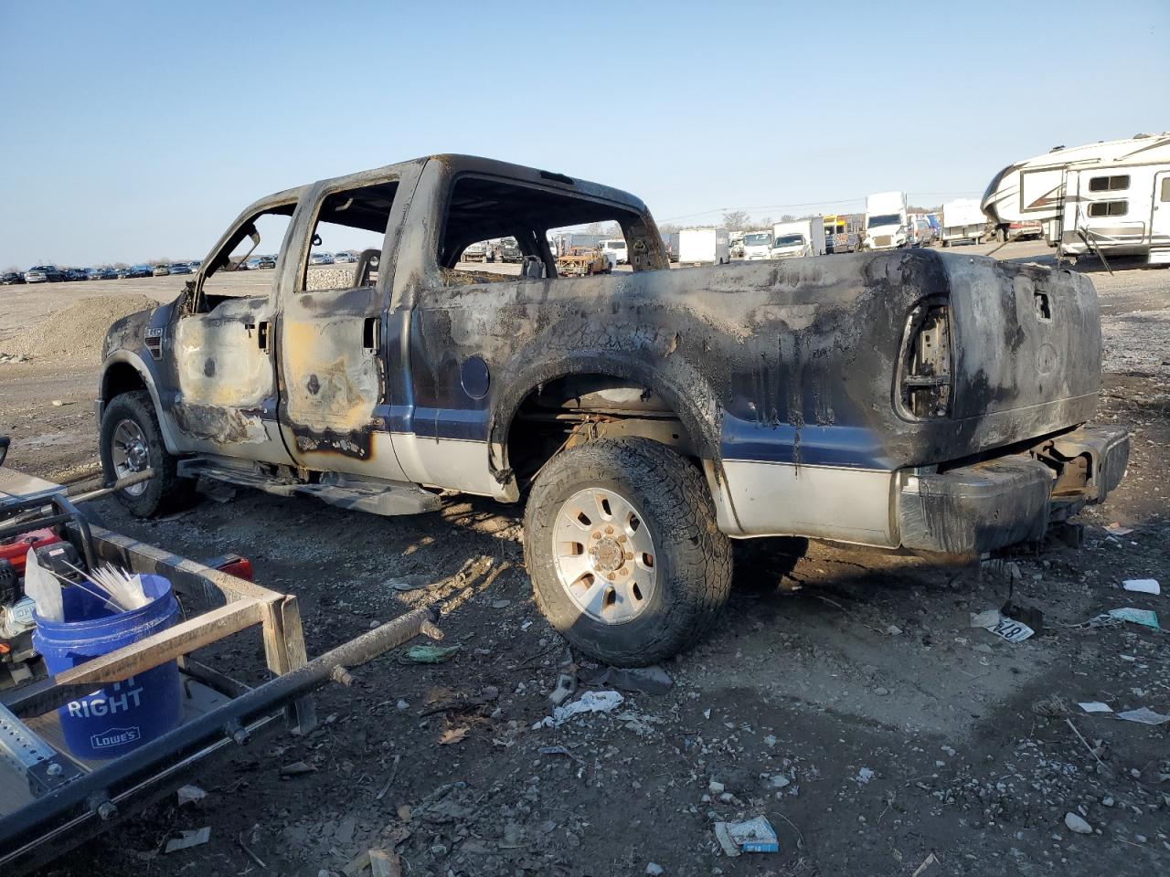 2008 Ford F250 VIN 1FTSW21R18EA06386 Copart auction photo, burn damage thumbnail 2