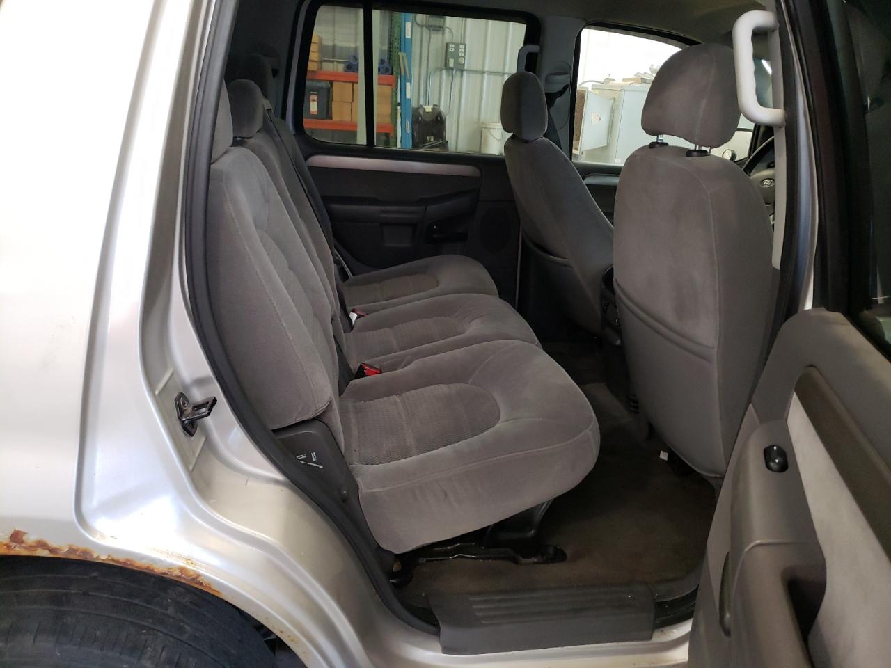 2004 Ford Explorer VIN 1FMZU73K54ZA50777 Copart auction photo, hail / all over damage thumbnail 11