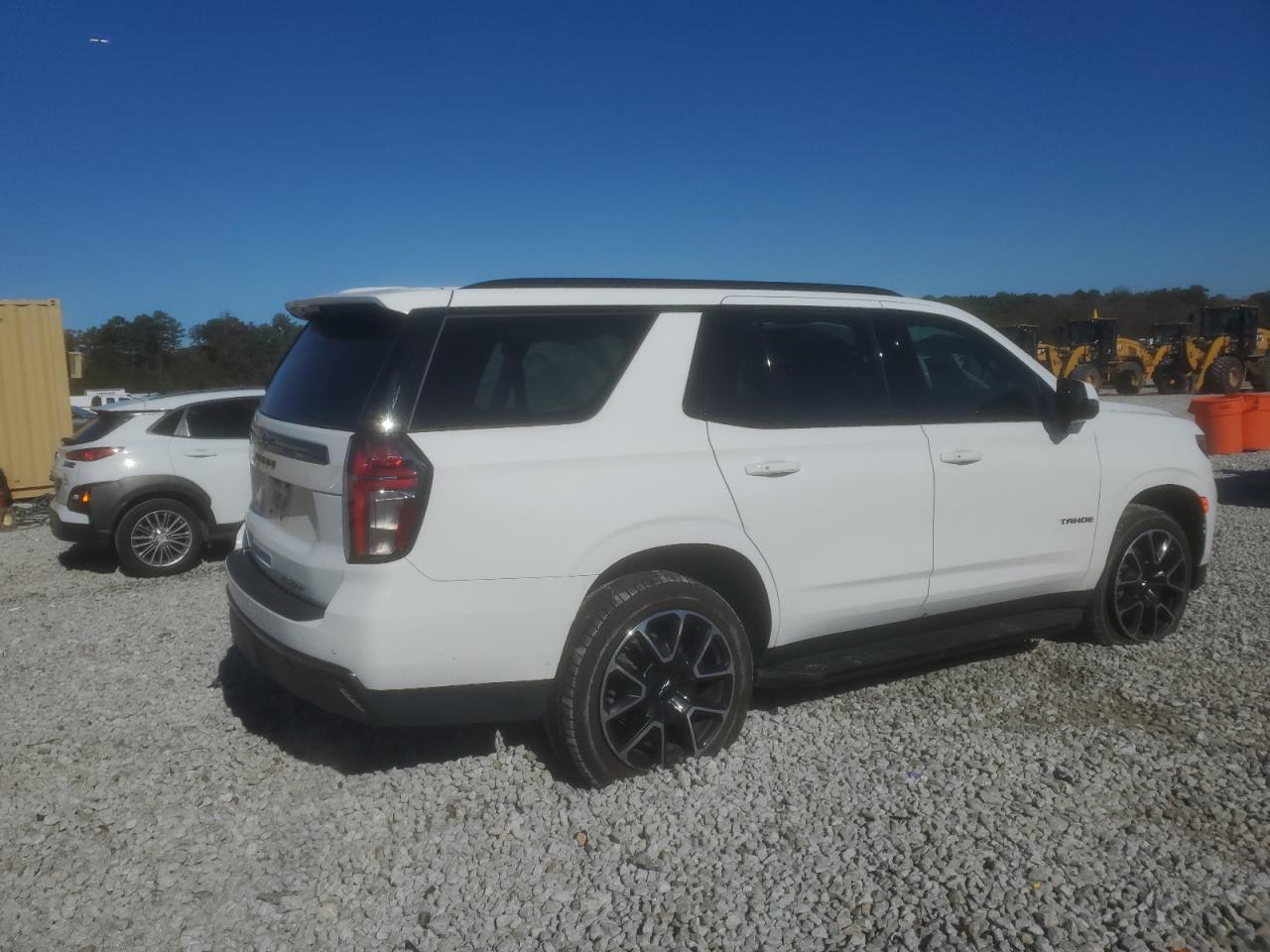 2022 Chevrolet Tahoe VIN 1GNSCRKD1NR143702 Copart auction photo, all over damage thumbnail 3