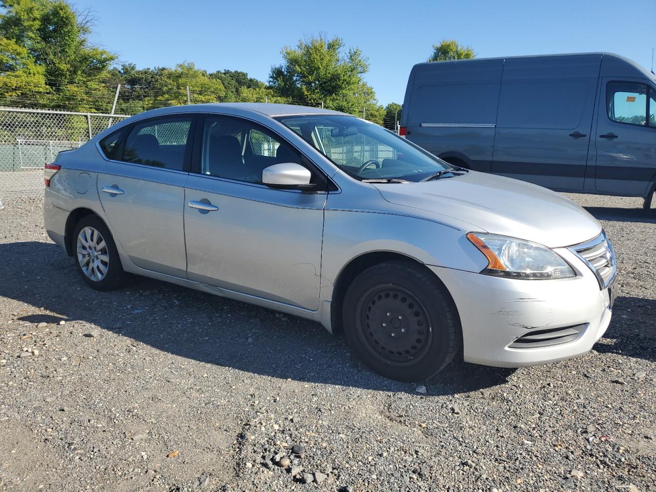 2015 Nissan Sentra VIN 3N1AB7AP5FY230718 Copart auction photo, rear end / minor dent/scratches damage thumbnail 4