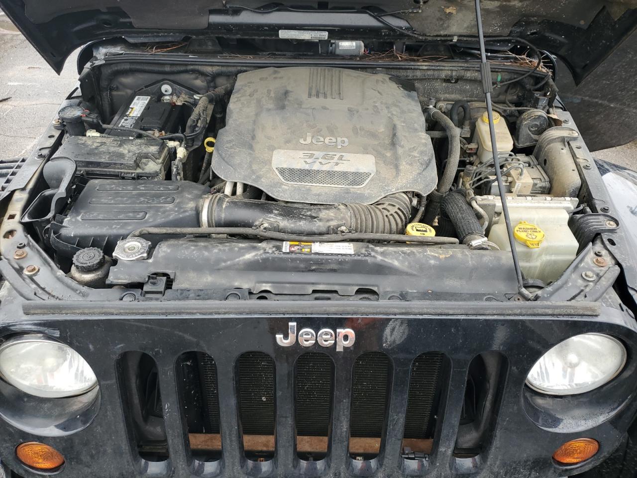 2013 Jeep Wrangler VIN 1C4BJWEG8DL536472 Copart auction photo, front end damage thumbnail 12