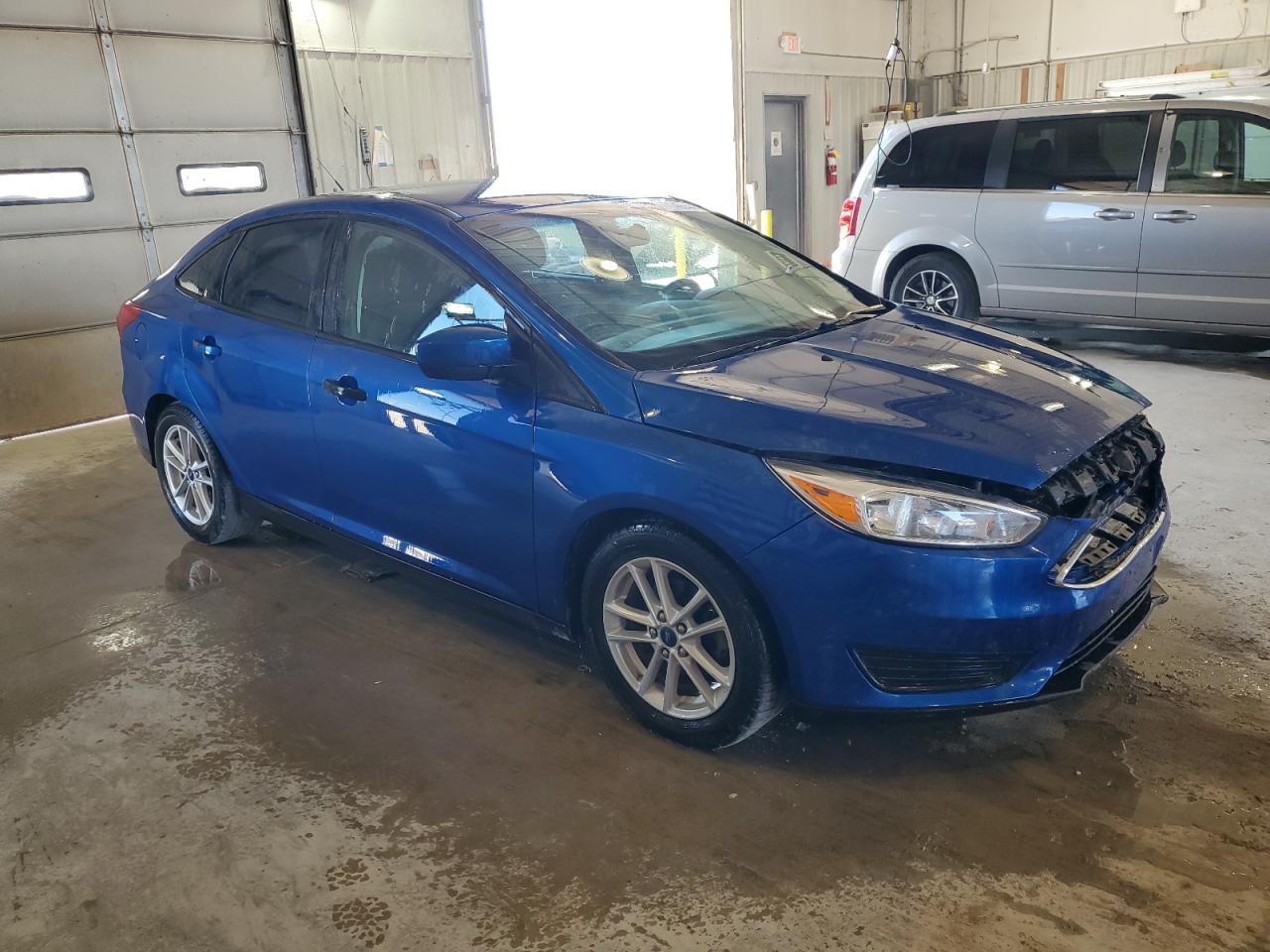 2018 Ford Focus VIN 1FADP3F22JL204585 Copart auction photo, front end / minor dent/scratches damage thumbnail 4