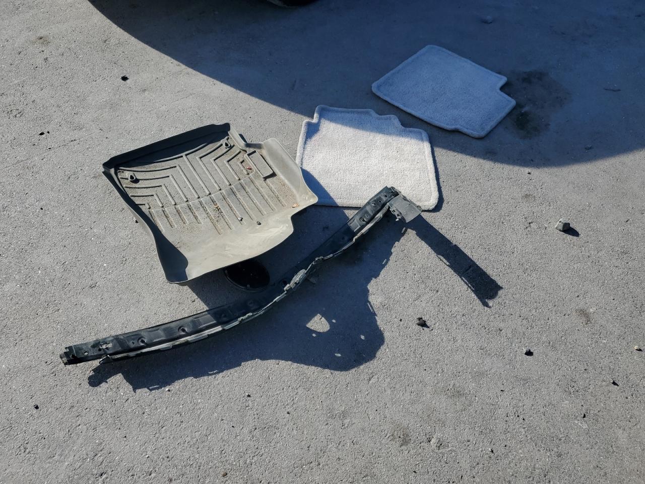 2010 Toyota Camry VIN 4T4BF3EK2AR051725 Copart auction photo, front end damage thumbnail 14