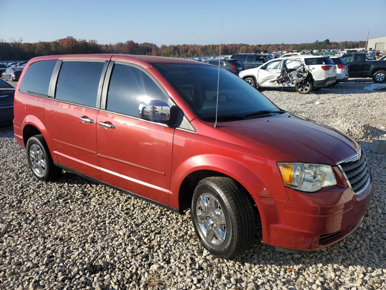 2008 Chrysler Town & Country VIN 2A8HR44H58R115221 Copart auction photo, front end damage thumbnail 4