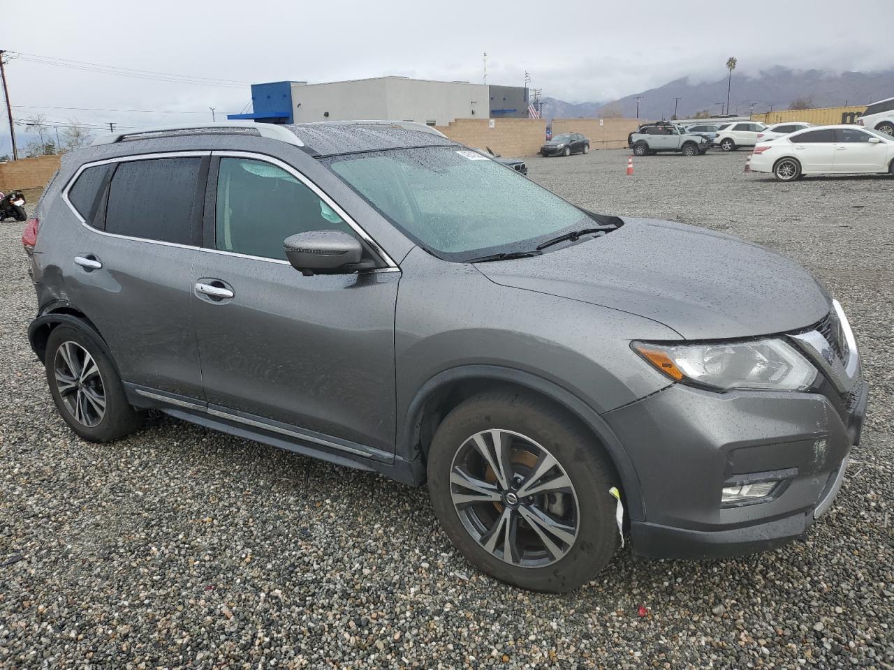 2018 Nissan Rogue VIN 5N1AT2MT9JC737530 Copart auction photo, rear end / front end damage thumbnail 4