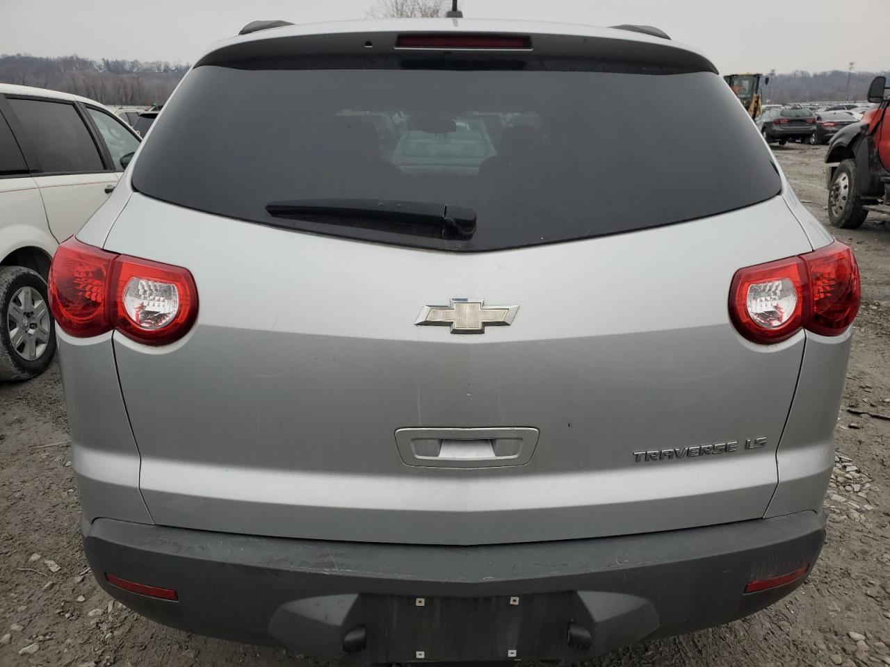 2011 Chevrolet Traverse VIN 1GNKRFED2BJ291344 Copart auction photo, front end damage thumbnail 6