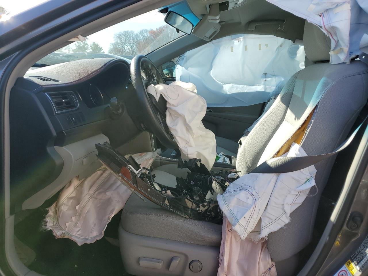 2016 Toyota Camry VIN 4T4BF1FK0GR525280 Copart auction photo, front end damage thumbnail 7