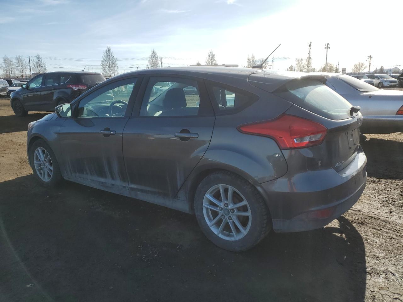 2015 Ford Focus VIN 1FADP3K25FL266074 Copart auction photo, rear end / undercarriage damage thumbnail 2