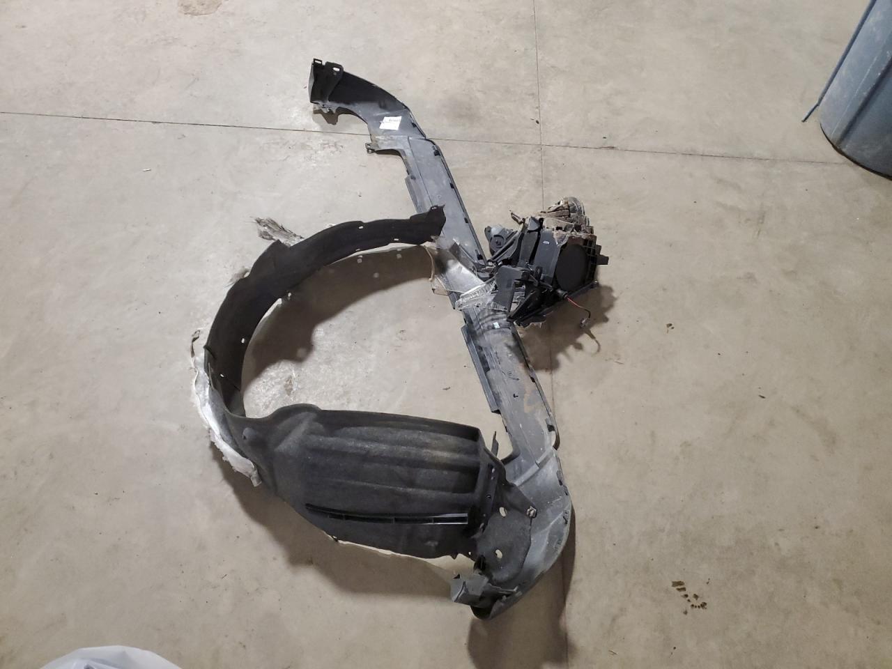 2018 Toyota RAV 4 VIN JTMZFREV8JJ176403 Copart auction photo, front end damage thumbnail 13