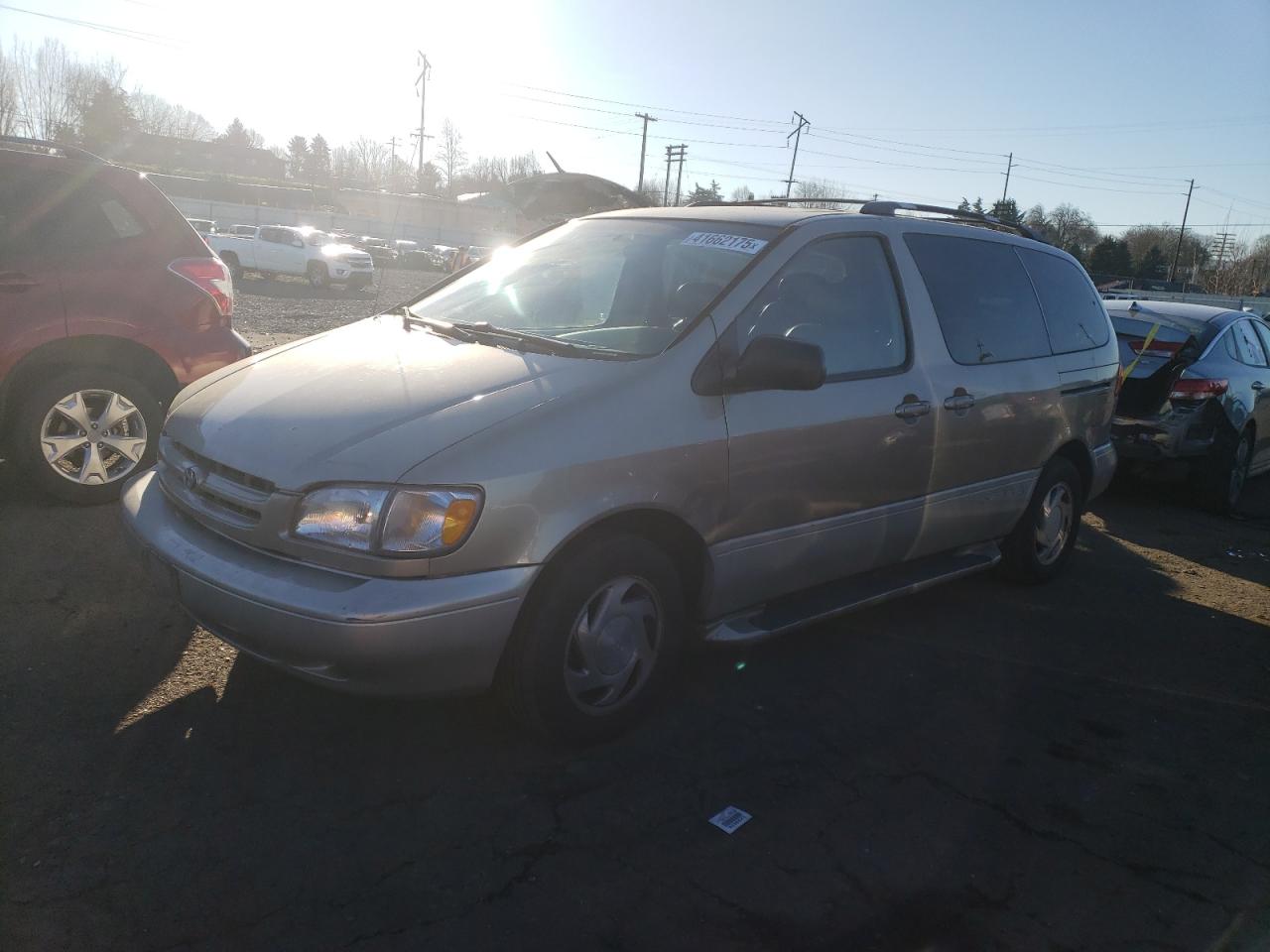 2000 Toyota Sienna VIN 4T3ZF13C6YU308363
