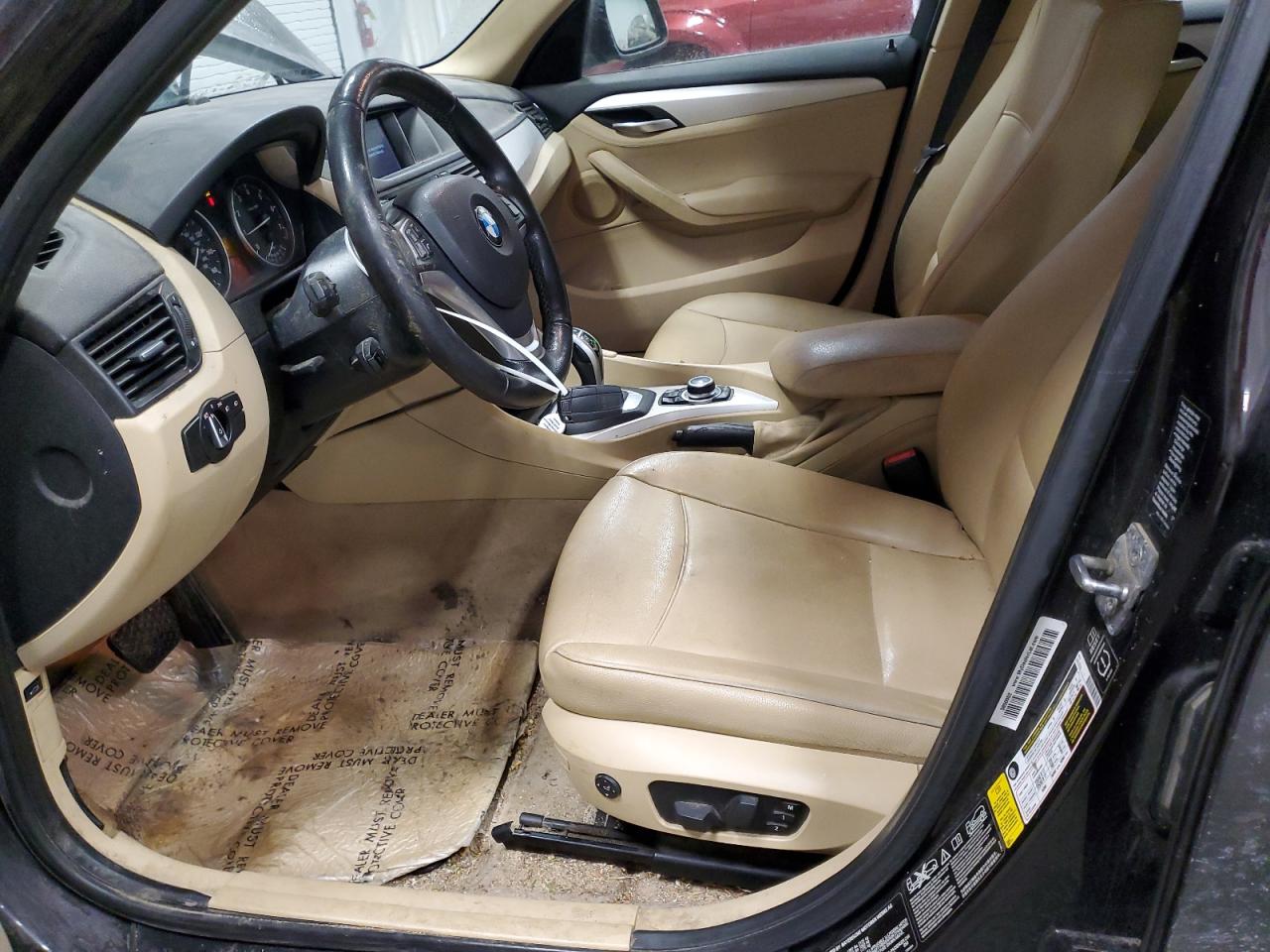 2015 BMW X1 VIN WBAVL1C58FVY24833 Copart auction photo, undercarriage damage thumbnail 7