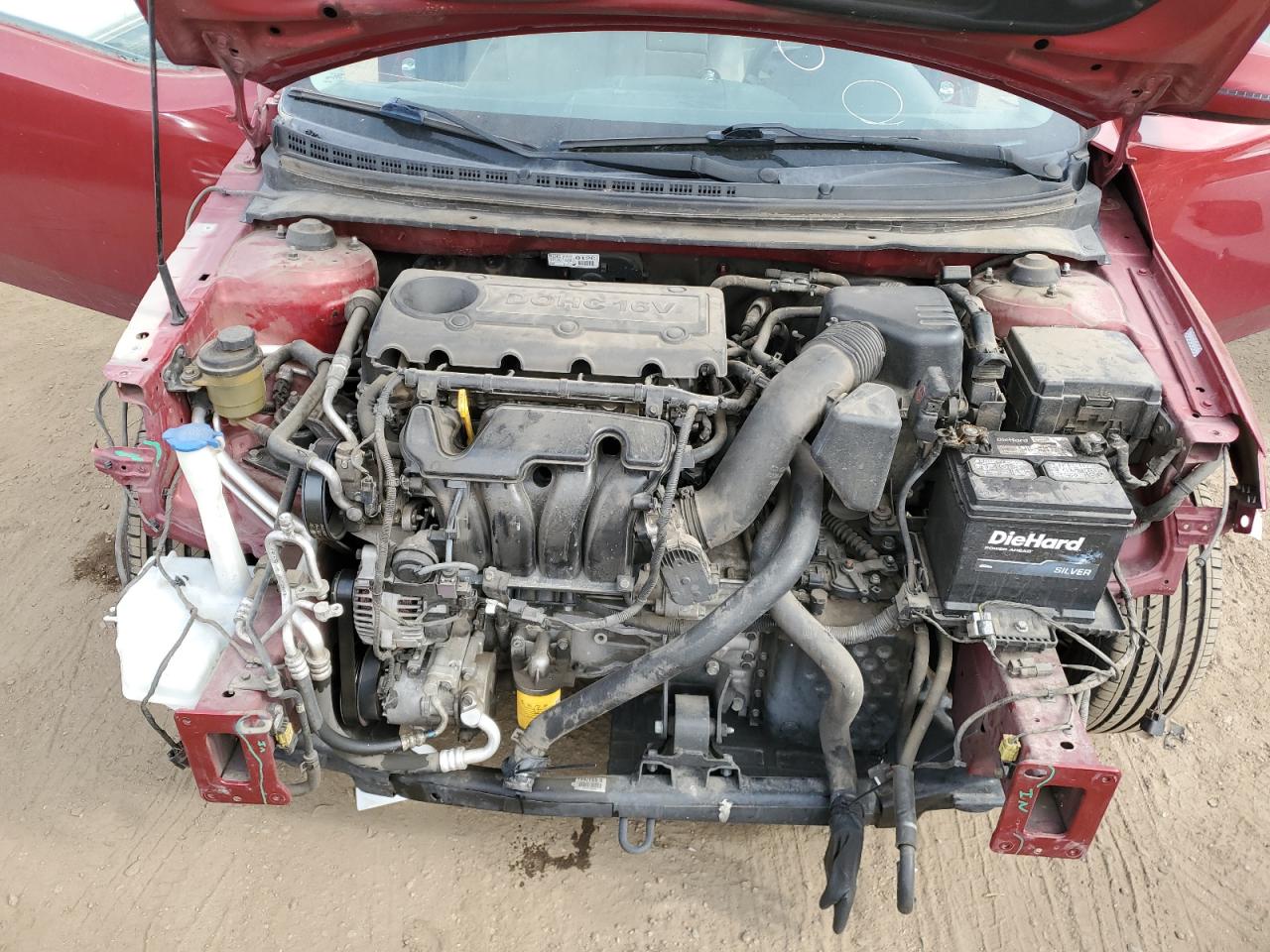 2011 KIA Forte VIN KNAFU4A29B5350154 Copart auction photo, front end damage thumbnail 11